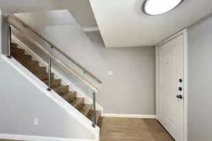 1801 Stoney Brook Dr, Houston, TX 77063 - Photo 4