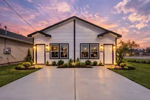 7993 Attwater St, Houston, TX 77028 - Photo 2