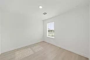 2323 Via Cami Ln, Houston, TX 77051 - Photo 18