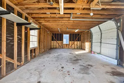 255 Gilmer Street, Bridge City, TX 77611 - Photo 34