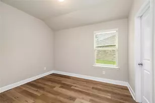 20136 Lecrete Mill Dr, New Caney, TX 77357 - Photo 18