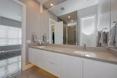 5919 E Post Oak Lane, Houston, TX 77055 - Photo 30