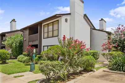 8020 Braesmain Drive #1705, Houston, TX 77025 - Photo 1