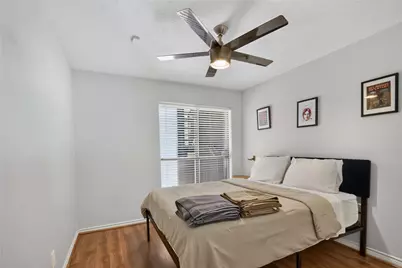 8020 Braesmain Drive #1705, Houston, TX 77025 - Photo 8