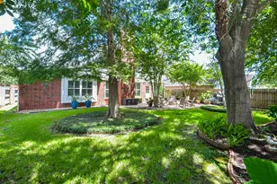 1843 American Elm Ct Ct, Sugar Land, TX 77479 - Photo 32