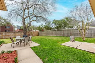 2013 Port Bridge Ln, League City, TX 77573 - Photo 10