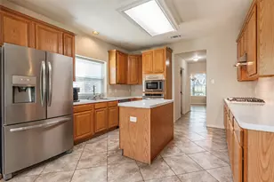 2013 Port Bridge Ln, League City, TX 77573 - Photo 8