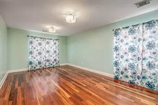 7911 Forest Stone St, Baytown, TX 77523 - Photo 8