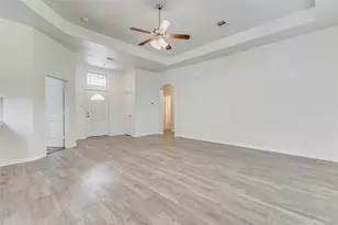 100 Jessica Dr, Dayton, TX 77535 - Photo 8