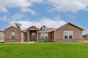 100 Jessica Dr, Dayton, TX 77535 - Photo 1