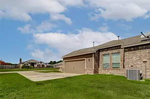 100 Jessica Dr, Dayton, TX 77535 - Photo 4