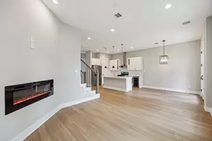 812 Thornton St, Houston, TX 77018 - Photo 16