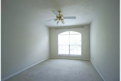 918 Featherbrook Court, Sugar Land, TX 77479 - Photo 36