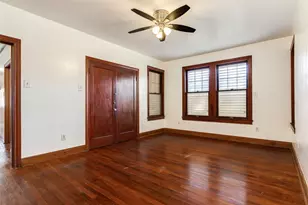 2215 Ave O 1/2, Galveston, TX 77550 - Photo 16