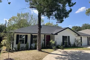 12122 Chimney Rock Rd, Houston, TX 77035 - Photo 1