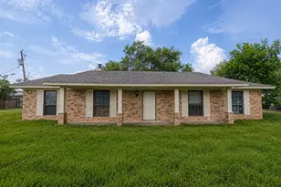 3410 Illinois St, Fresno, TX 77545 - Photo 1