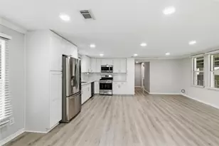 7021 2nd St, Hitchcock, TX 77563 - Photo 10