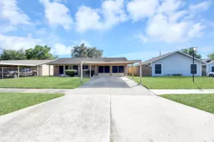 5846 Hirondel St, Houston, TX 77033 - Photo 48