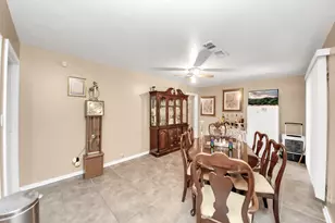 5846 Hirondel St, Houston, TX 77033 - Photo 4