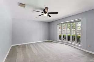5622 Long Creek Ln, Houston, TX 77088 - Photo 12