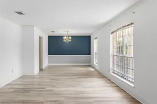 5622 Long Creek Ln, Houston, TX 77088 - Photo 6