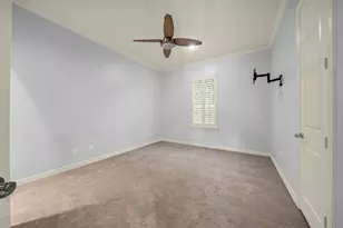 15 Player Green Pl, The Woodlands, TX 77382 - Photo 30