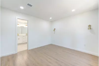 6725 Madrid Street, Houston, TX 77021 - Photo 8