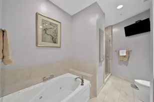 2211 Briarglen Dr, Houston, TX 77027 - Photo 16