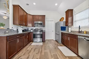 128 Red Deer Wy, Huntsville, TX 77320 - Photo 16