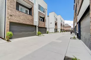 5857 Dolores St, Houston, TX 77057 - Photo 48