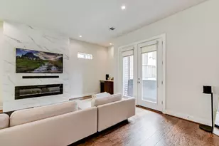 5857 Dolores St, Houston, TX 77057 - Photo 14