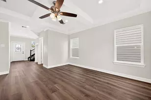 418 4th St, Beasley, TX 77417 - Photo 8