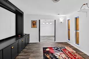 5675 Sylmar Rd, Houston, TX 77081 - Photo 8