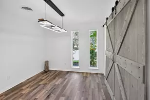 5675 Sylmar Rd, Houston, TX 77081 - Photo 14