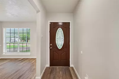 16314 Edgemont Drive, Houston, TX 77053 - Photo 2
