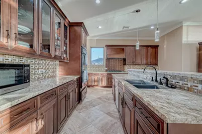2011 Crescent Drive, La Porte, TX 77571 - Photo 14