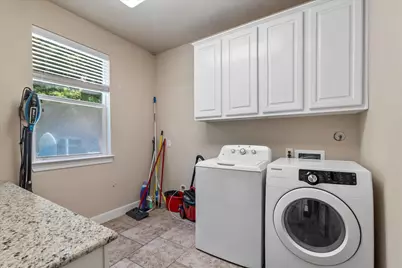 15602 Shining Brook Court, Houston, TX 77044 - Photo 26