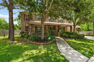 15602 Shining Brook Ct, Houston, TX 77044 - Photo 2