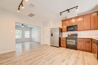 3204 Cline Street #D, Houston, TX 77020 - Photo 8