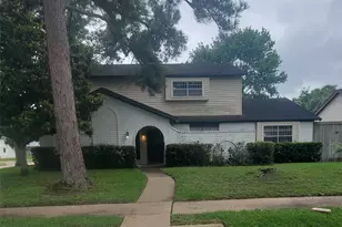 12503 Mooredale Ln, Houston, TX 77024 - Photo 2
