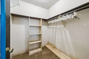 12503 Mooredale Ln, Houston, TX 77024 - Photo 18