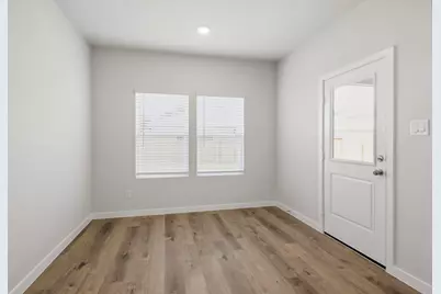 10643 Crockett Meadows Boulevard, Conroe, TX 77306 - Photo 10