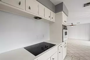 7722 Dillon St, Houston, TX 77061 - Photo 6