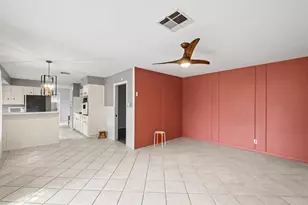 7722 Dillon St, Houston, TX 77061 - Photo 10