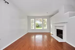 15711 Rosewood Hill Ct, Sugar Land, TX 77498 - Photo 10