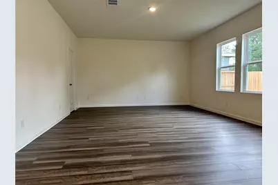 31203 Gayle Prairie Oaks Street, Waller, TX 77484 - Photo 2