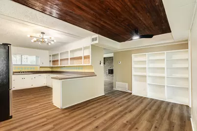 159 Oak Drive, Lake Jackson, TX 77566 - Photo 12