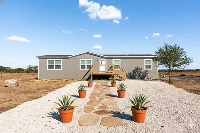 6945 Seawillow Road, Lockhart, TX 78644 - Photo 2