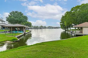 103 Forest Ct, Conroe, TX 77356 - Photo 38