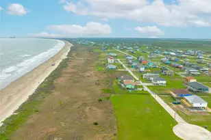 188 Ocean Shores Dr, Crystal Beach, TX 77650 - Photo 1